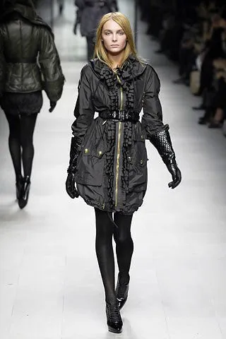 Burberry - As Seen on the 2007 Runway Collection, Black Zip Up Coat - IT 40