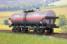 Darstaed D31-08 7mm Finescale O Gauge Bogie Tanker, Pre-War 'Pool' (Grey)