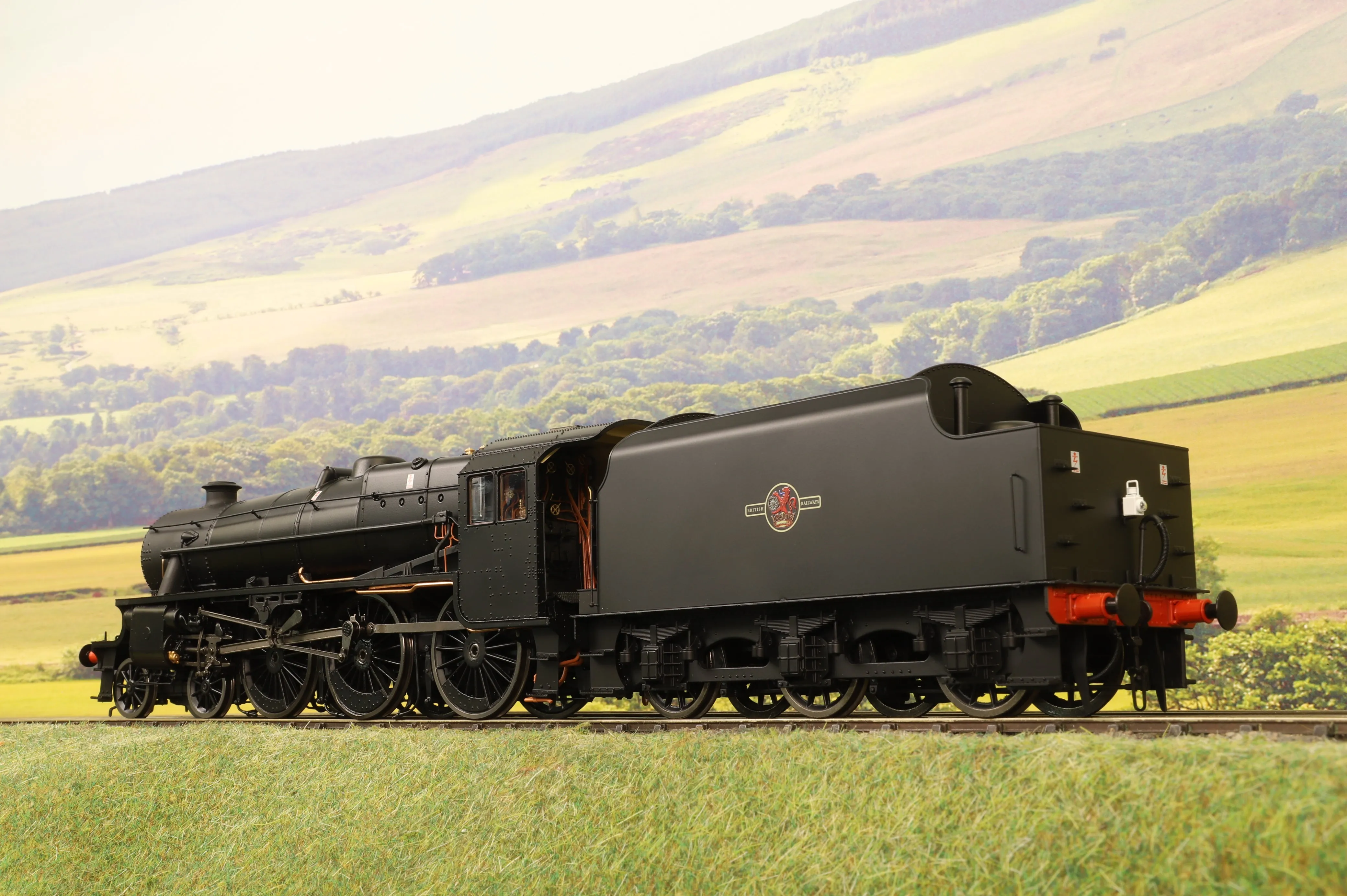 Ellis Clark Trains E1007U O Gauge Stanier Class 5 4-6-0 "Black 5", Plain BR Black, 'Un-numbered', Welded Tender